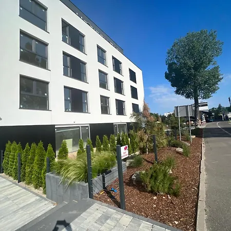 Apartament Horizon Park 13 *